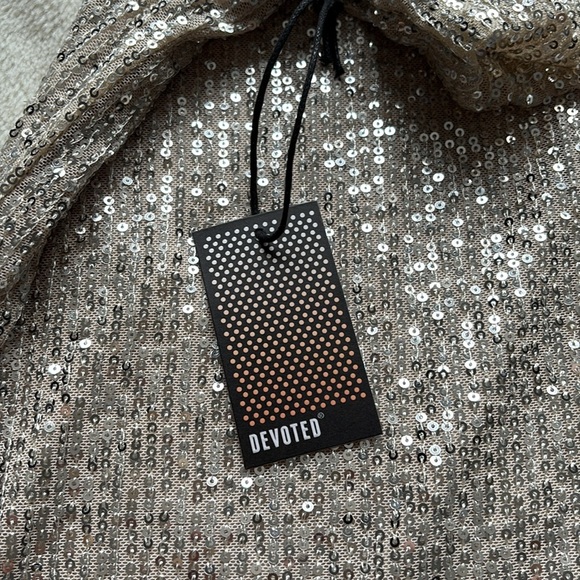 Devoted Champagne Sequin Dress Size Small - Picture 6 of 6